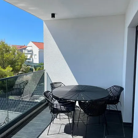 Lara Apartament *